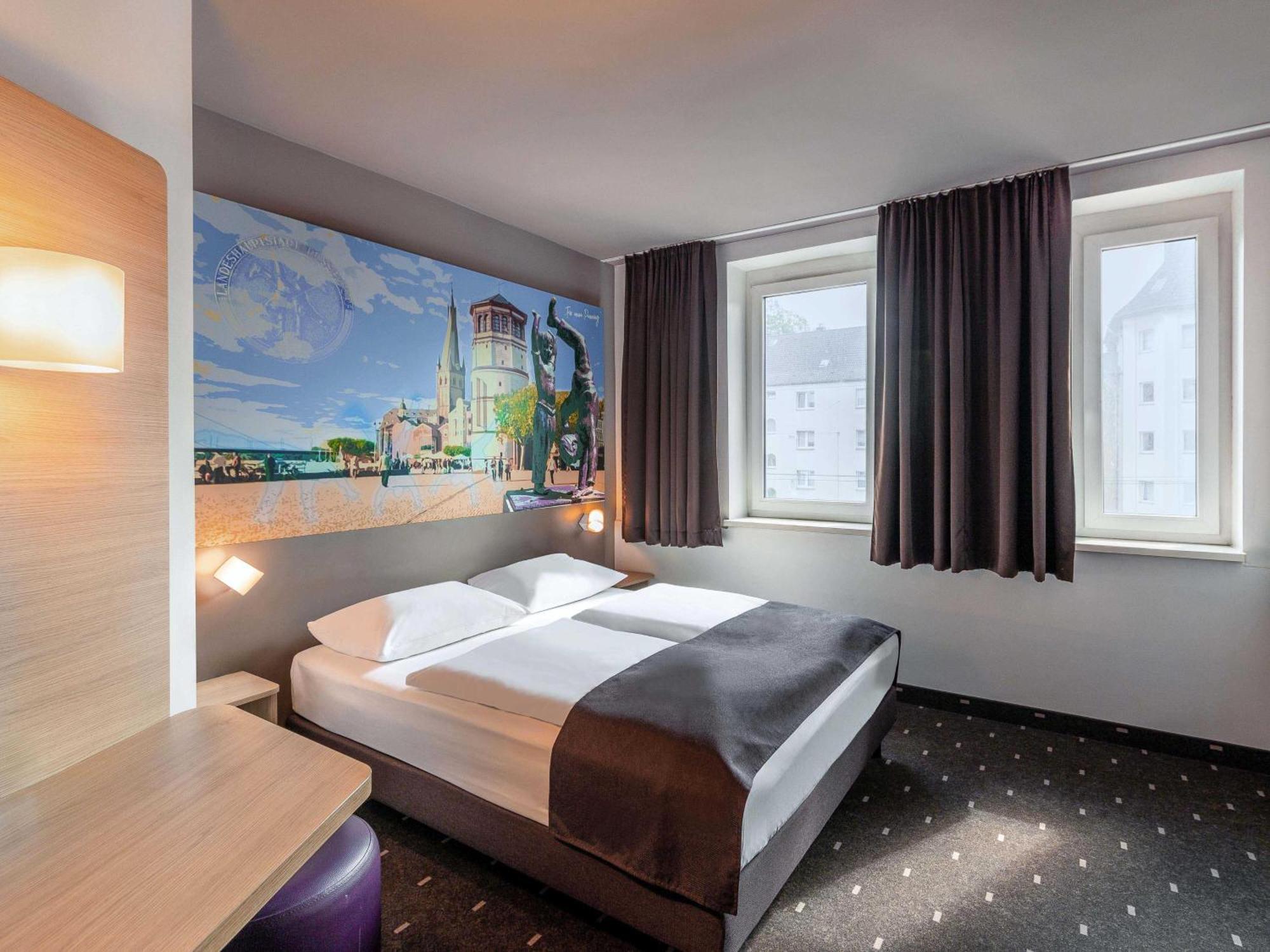 Hotel Duesseldorf-mitte 3*