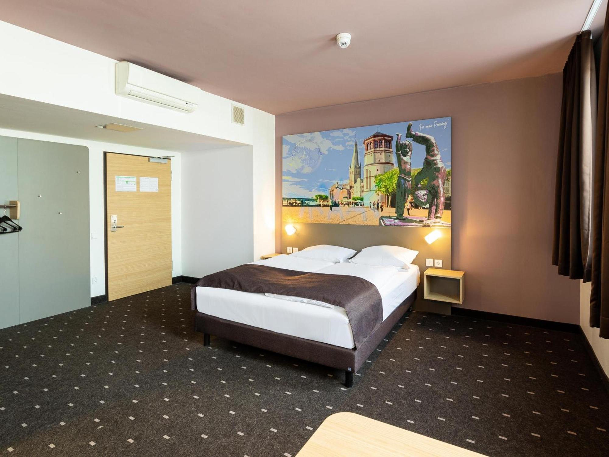 - Mitte Hotel 2*